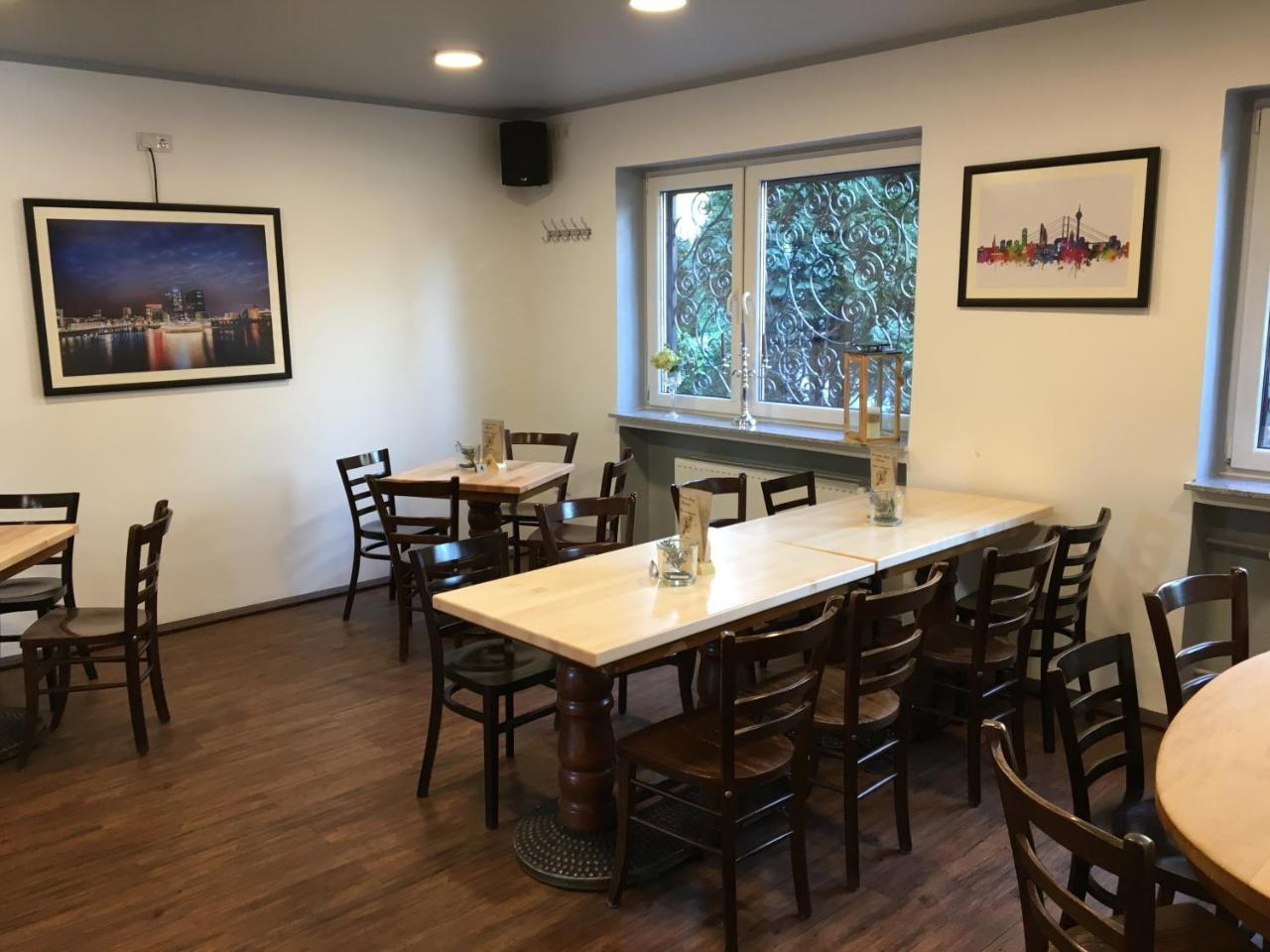 杜塞尔多夫Zum Armen Mann住宿加早餐旅馆 外观 照片